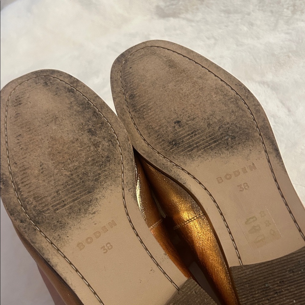 Boden Iris Snaffle Metallic Gold Leather Loafers - Picture 8 of 13